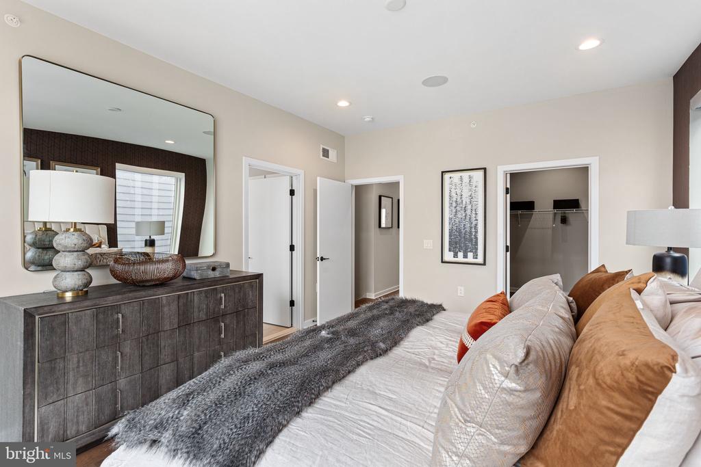 3031 BRIDGEVIEW WALK