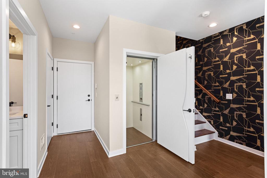 3031 BRIDGEVIEW WALK