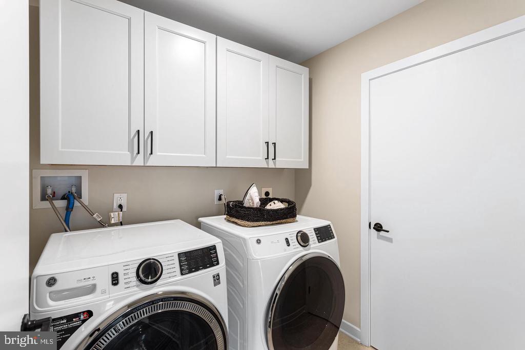 3005 BRIDGEVIEW WALK