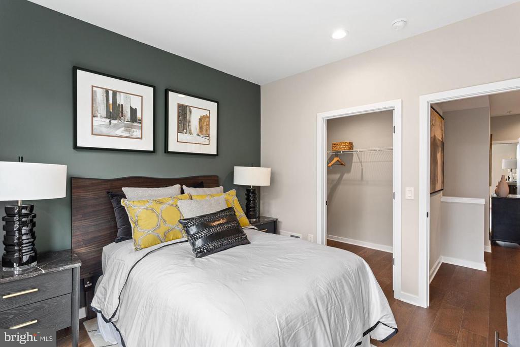 3005 BRIDGEVIEW WALK