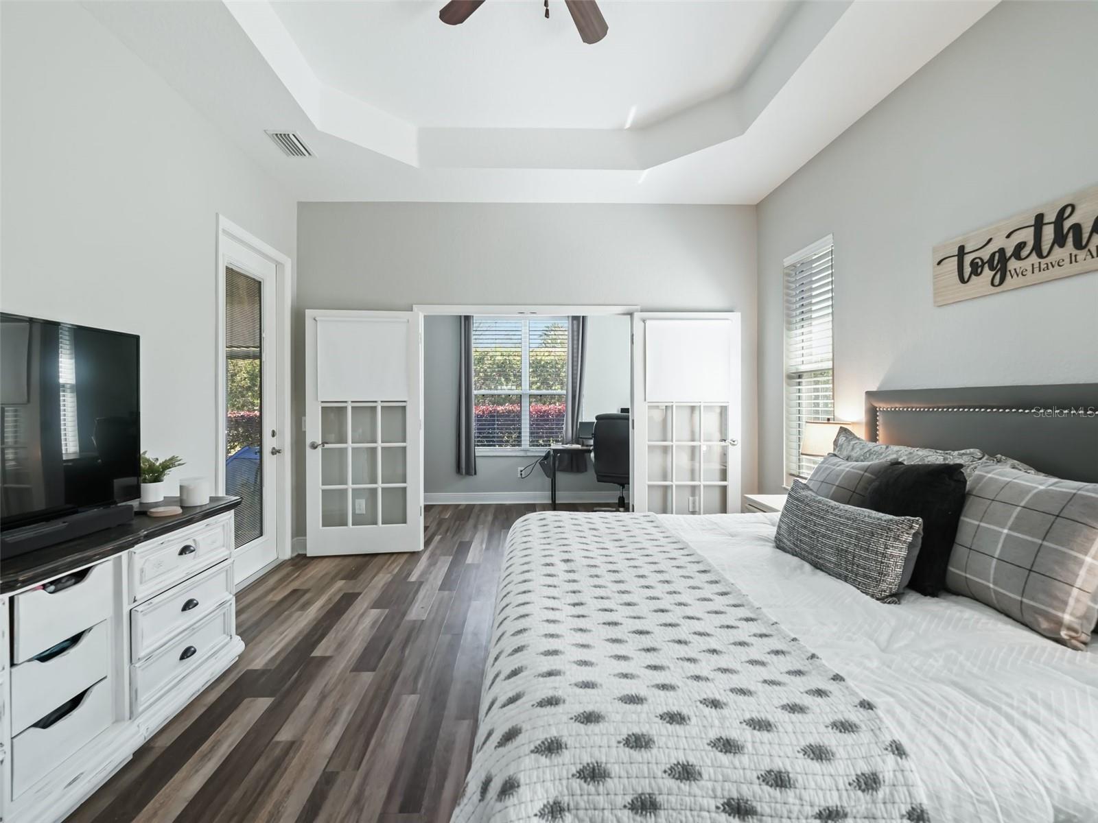 5016 NEPTUNE CIR