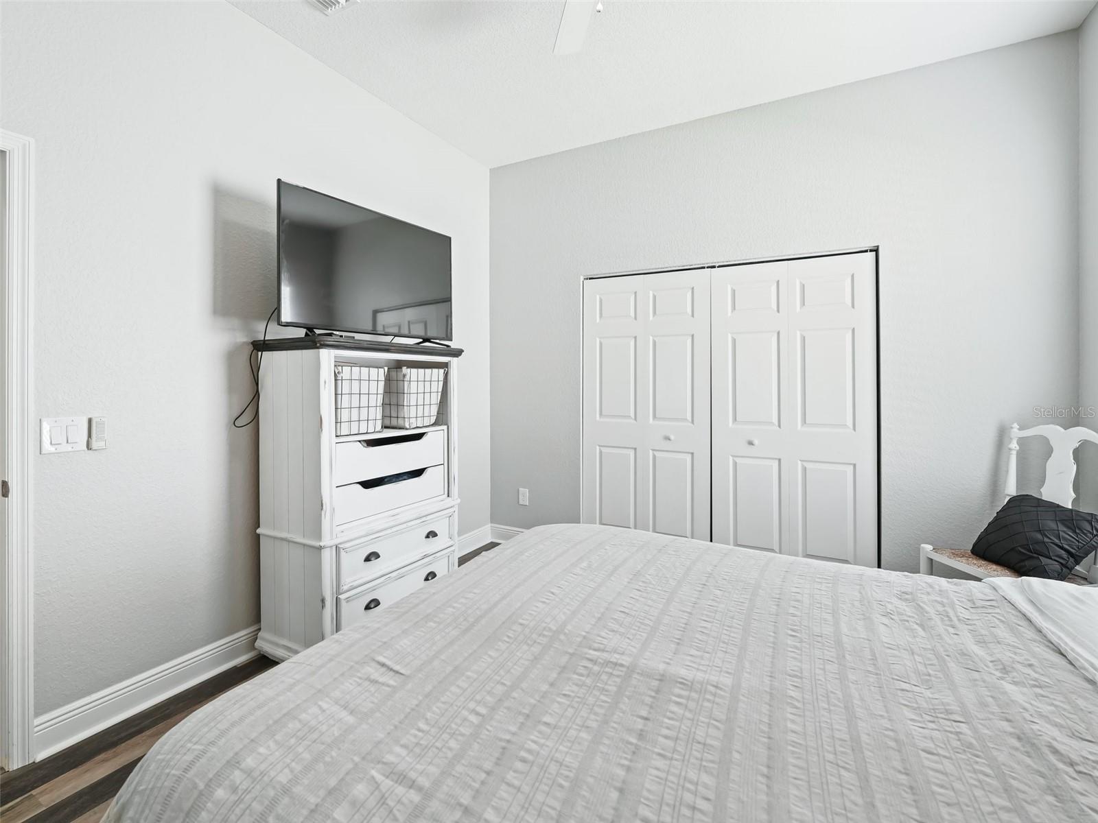 5016 NEPTUNE CIR