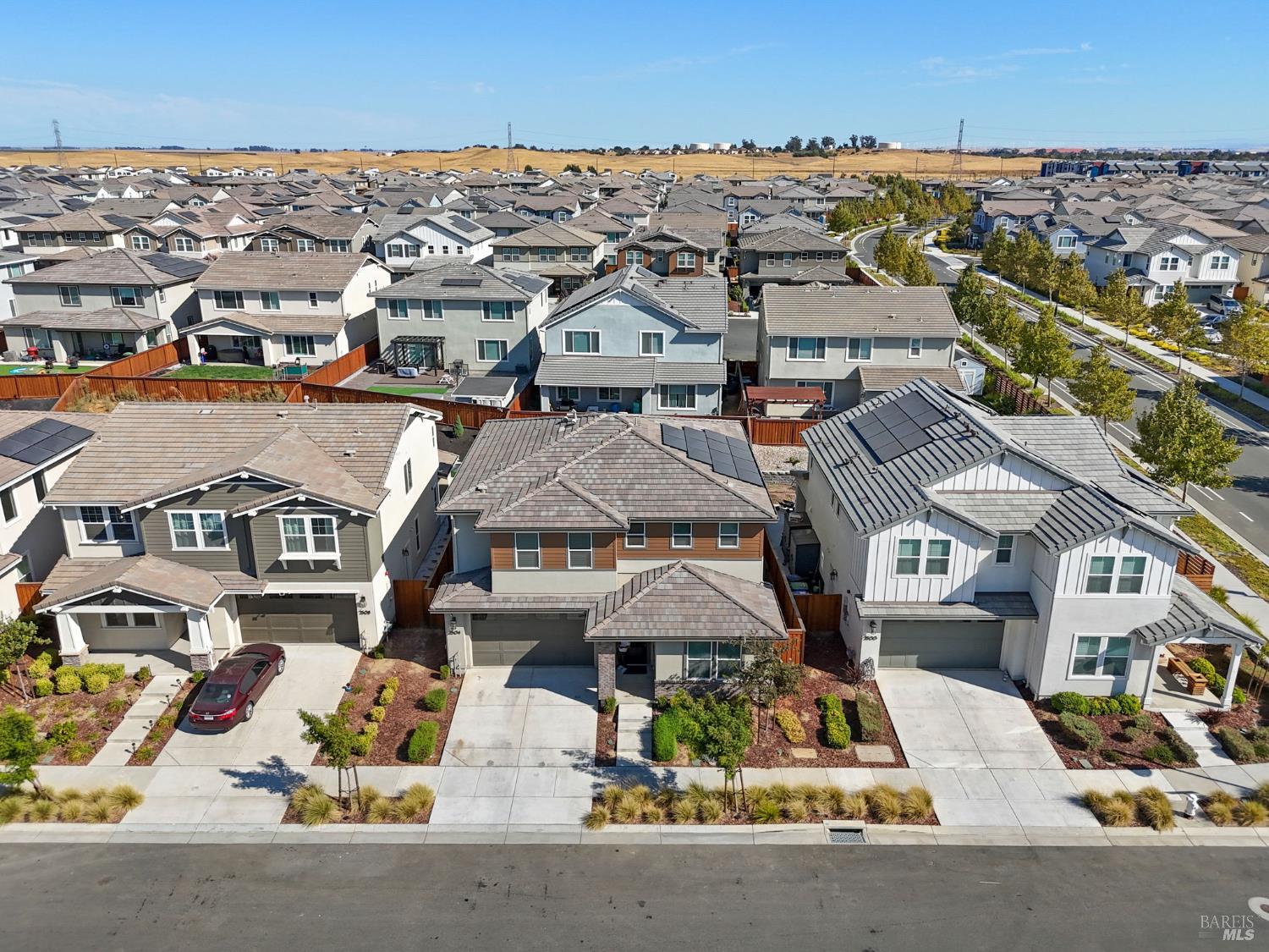 2504 Elan Pl