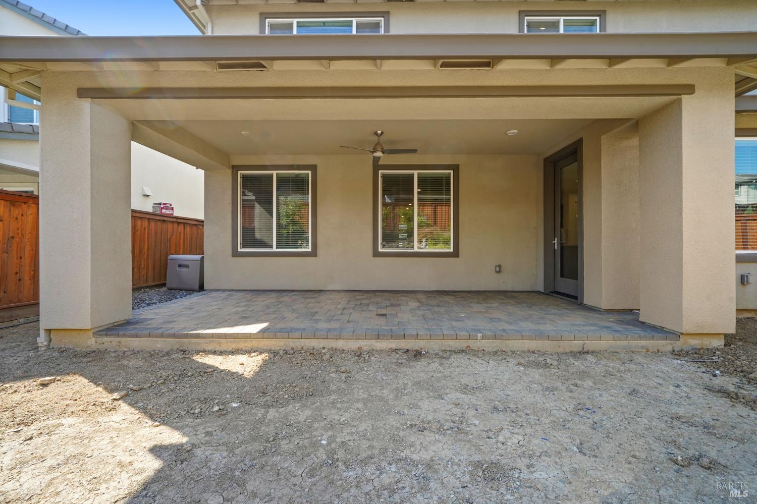 2504 Elan Pl