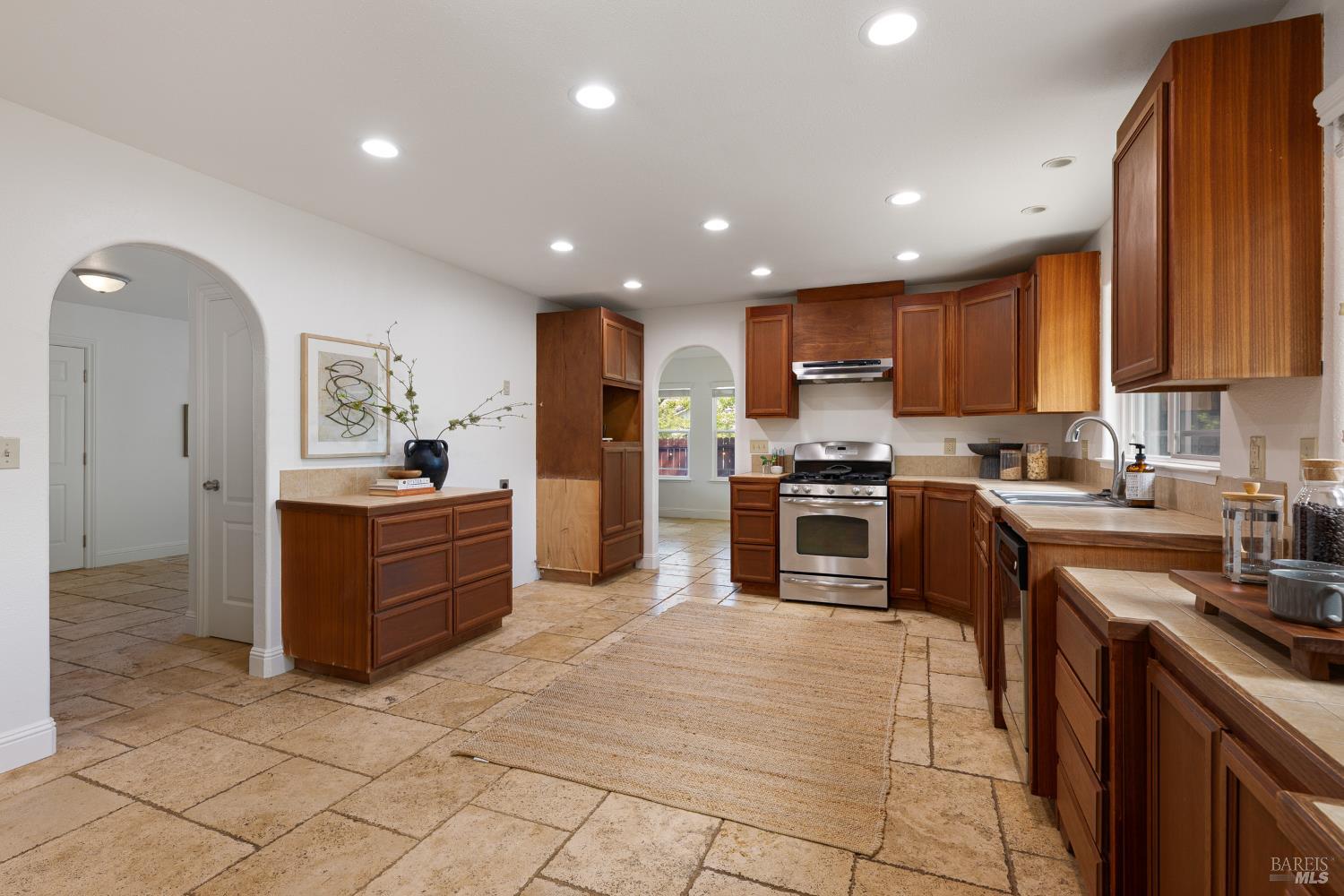 430 Gatehouse Drive