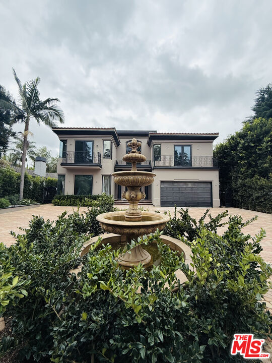 13359 Chandler Blvd
