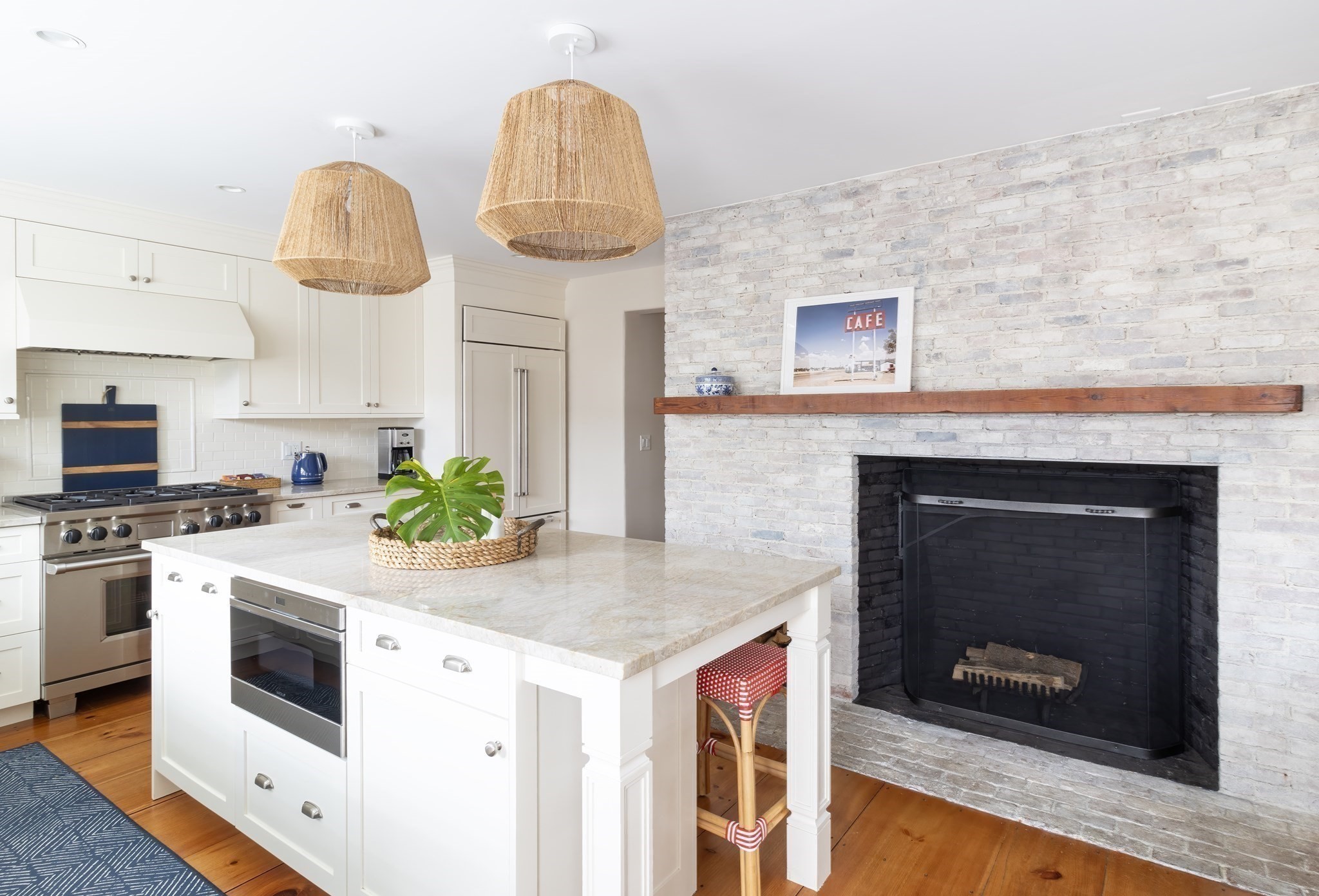 10 Lyon St Unit: _