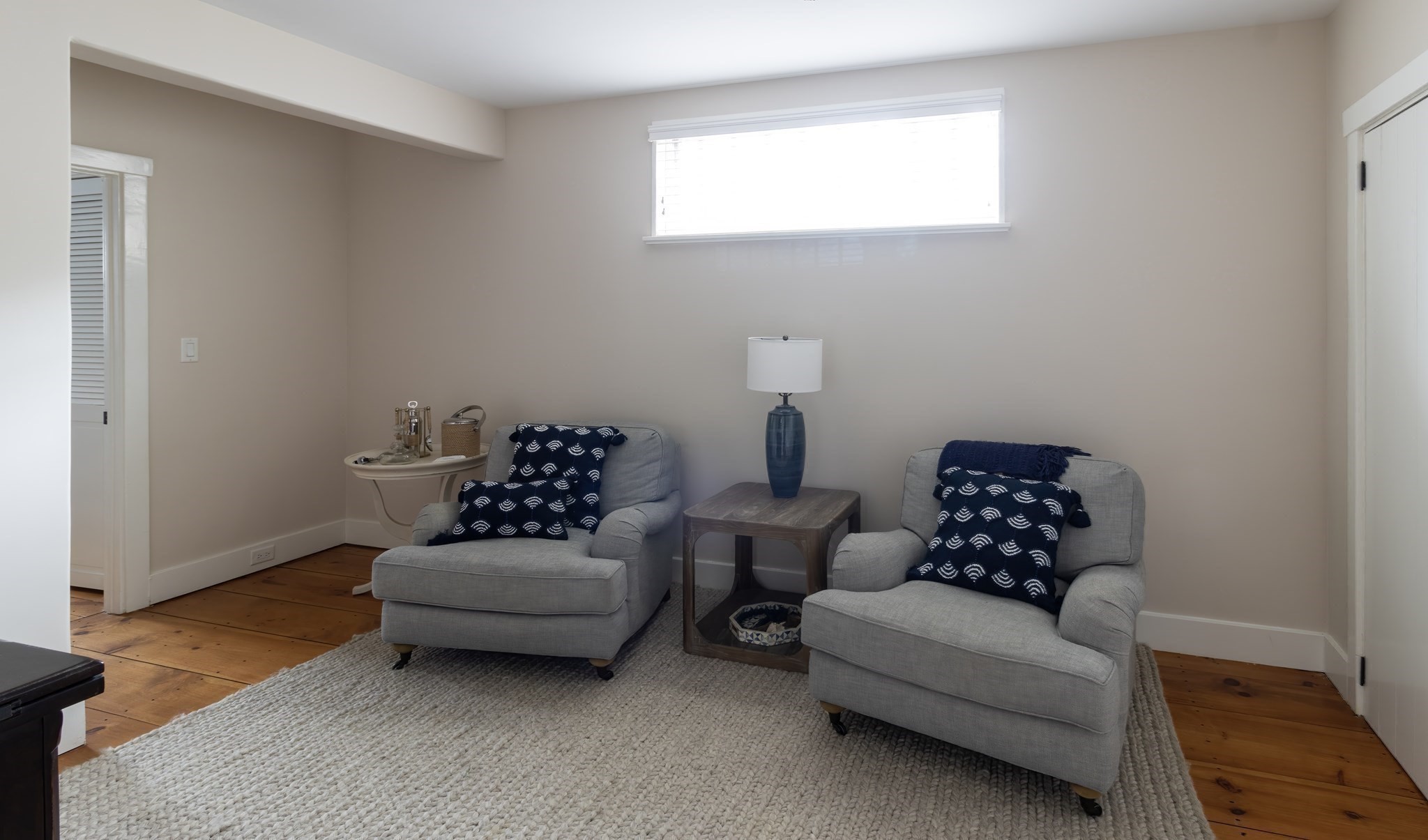 10 Lyon St Unit: _