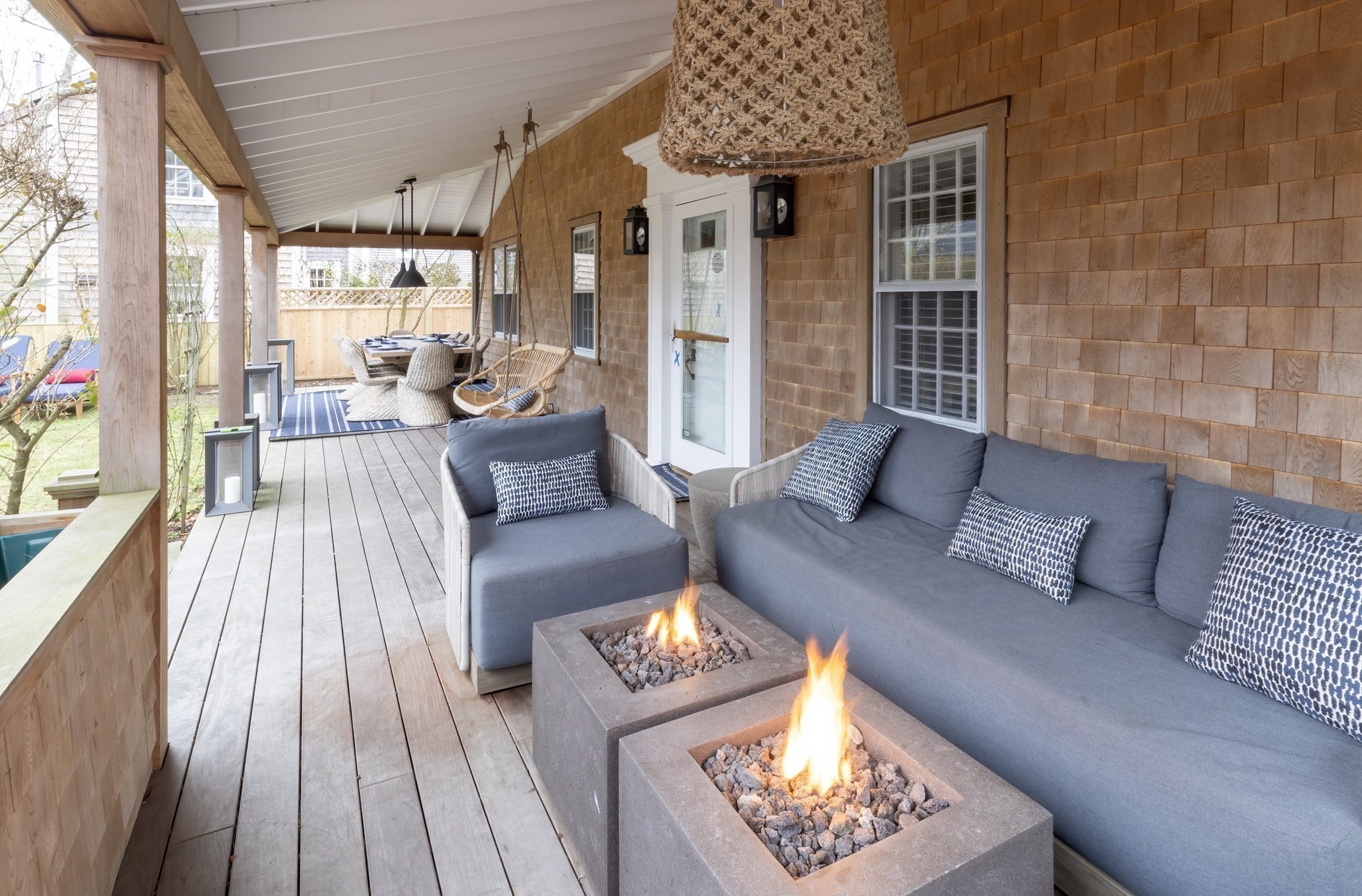 10 Lyon St Unit: _