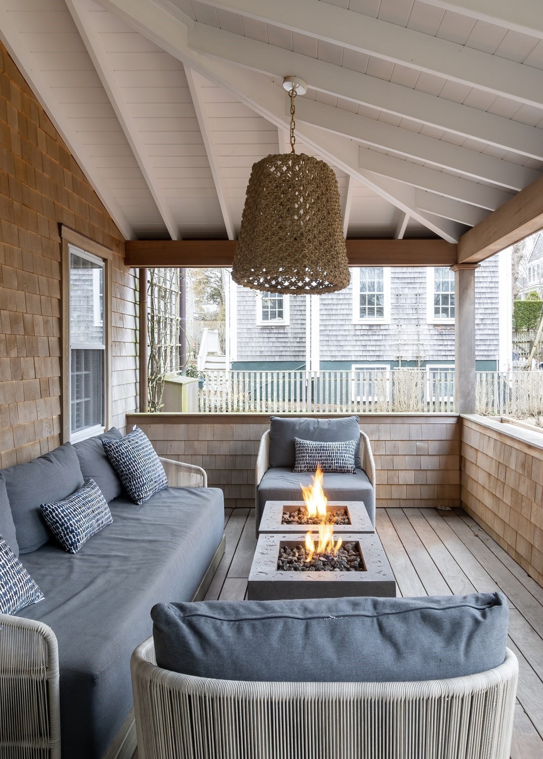 10 Lyon St Unit: _