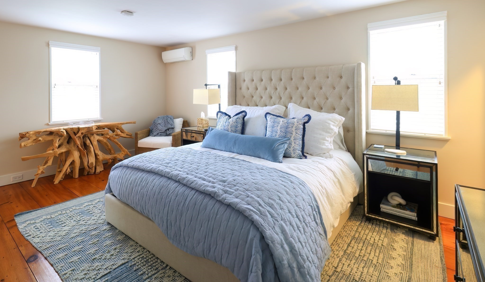 10 Lyon St Unit: _