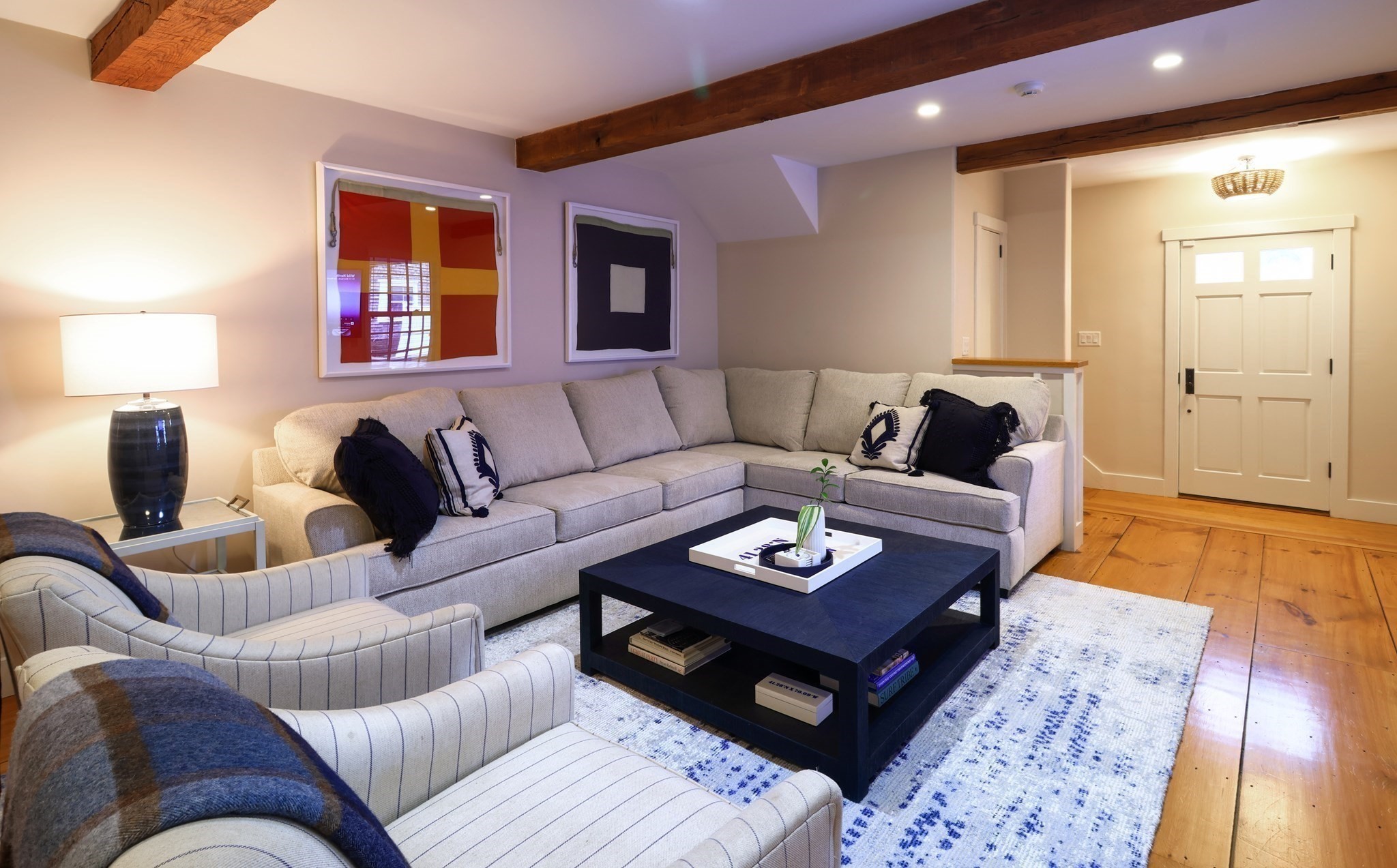 10 Lyon St Unit: _