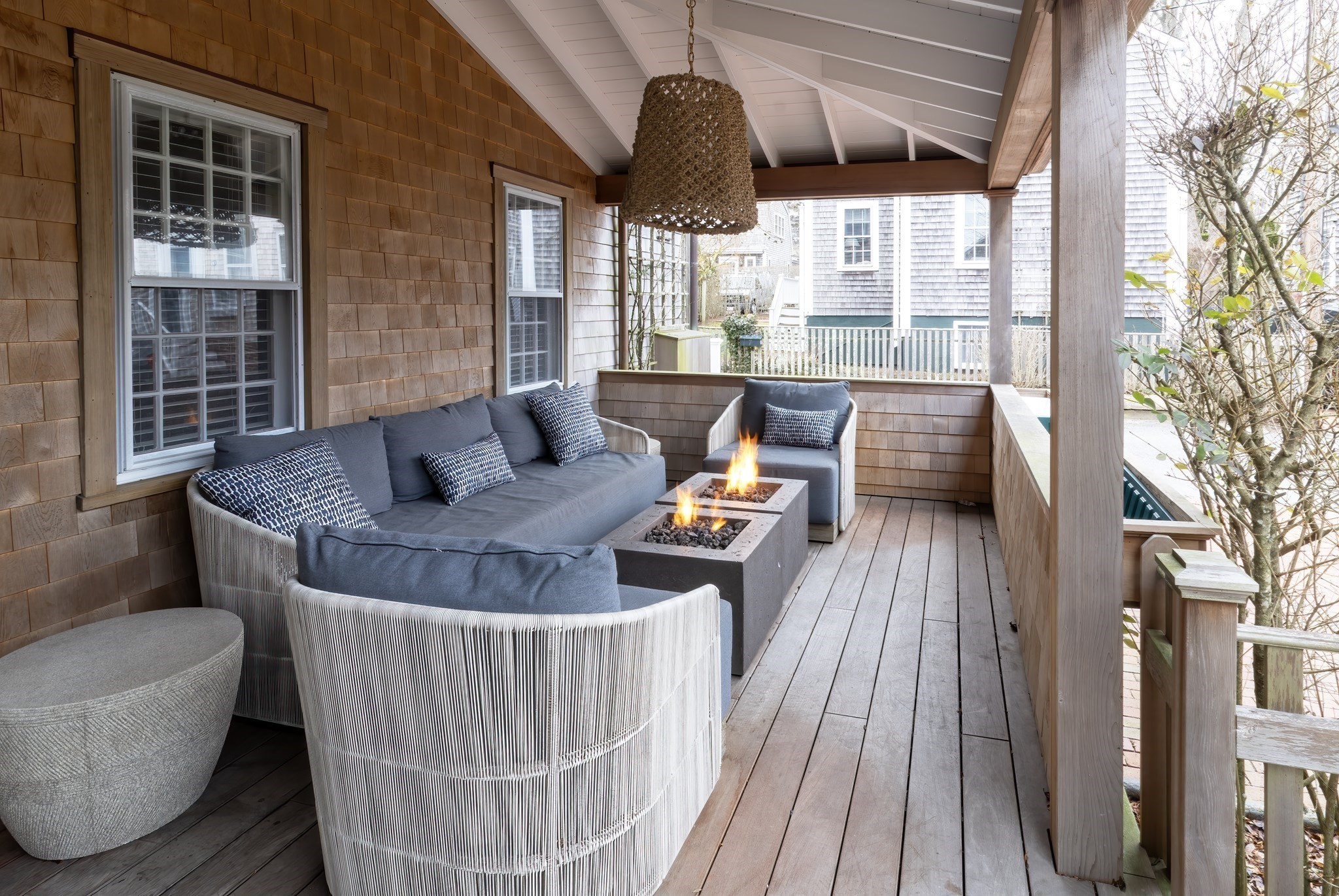 10 Lyon St Unit: _
