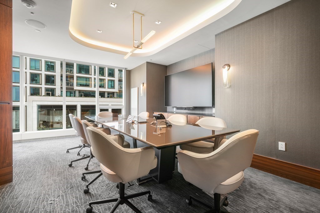 150 Seaport Blvd Unit: 5A