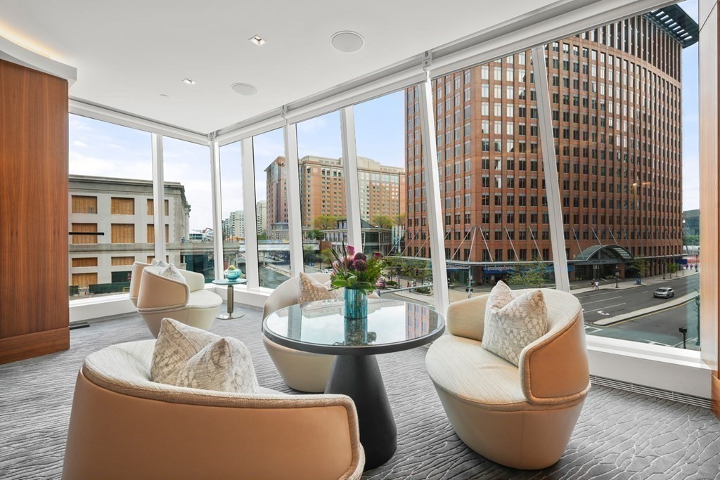150 Seaport Blvd Unit: 5A