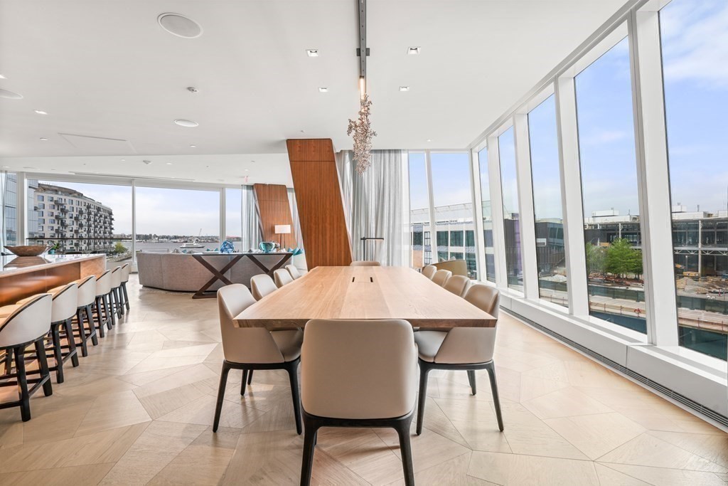 150 Seaport Blvd Unit: 5A