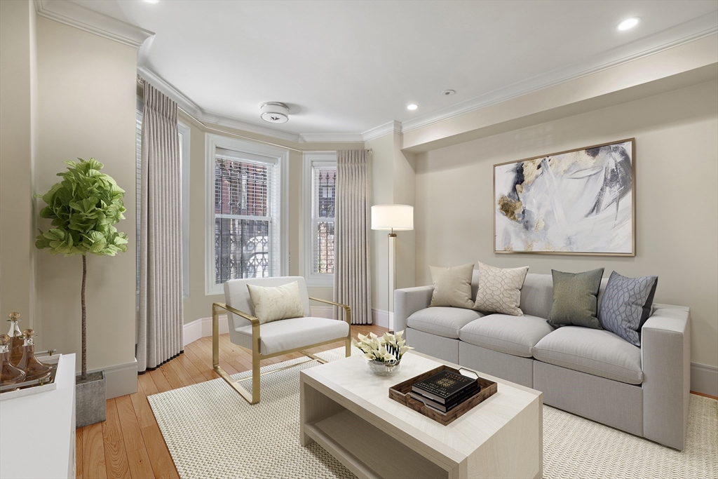 55 Dwight St # 1