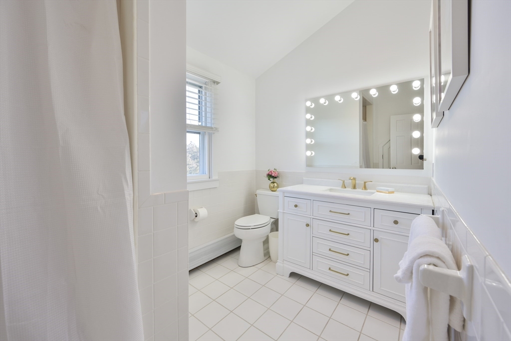 63 Monomoy Rd Unit: _