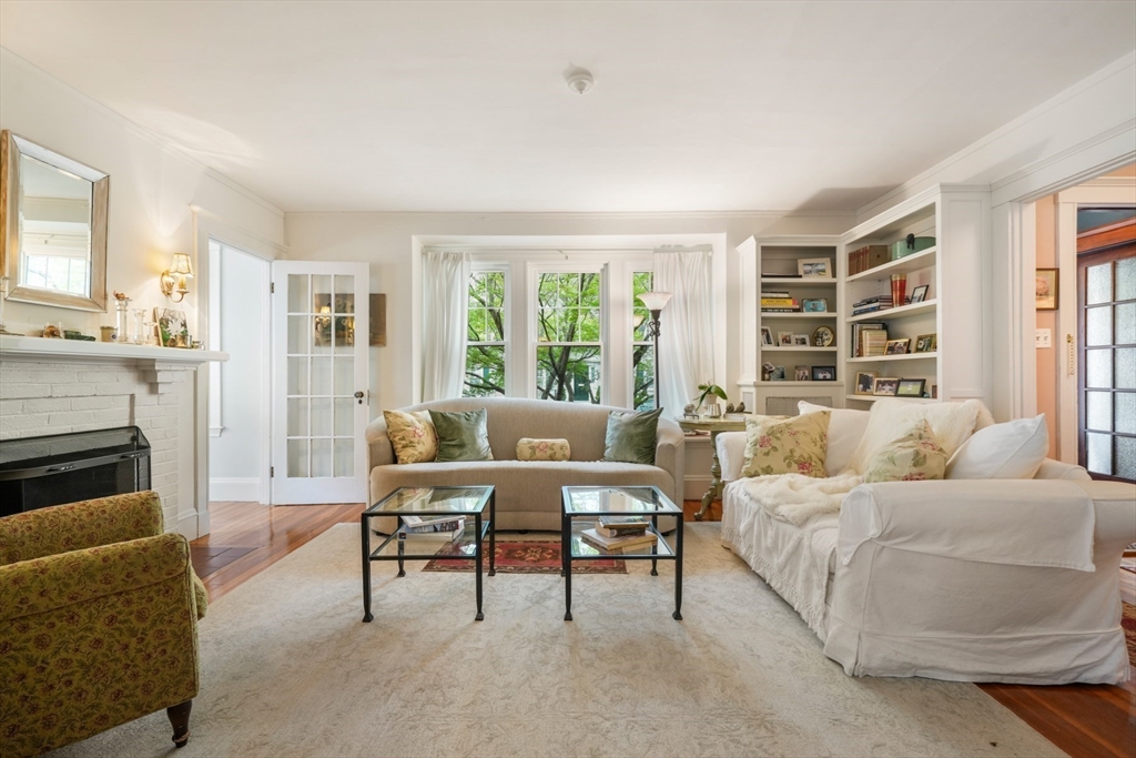 11 Flint Rd # 1