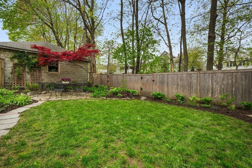 11 Flint Rd # 1