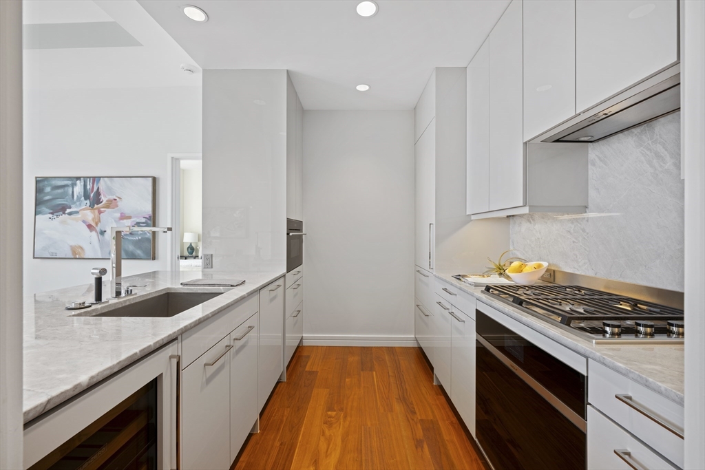 1 Dalton St # 2904