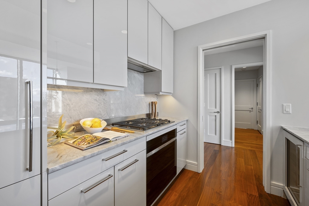 1 Dalton St # 2904