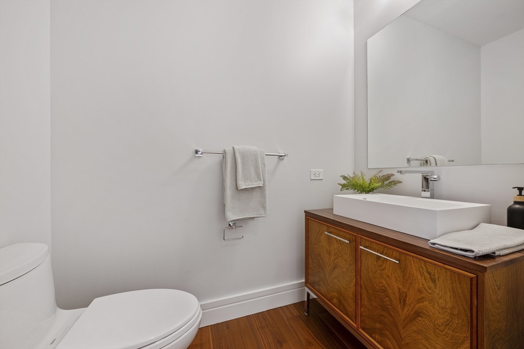 1 Dalton St # 2904
