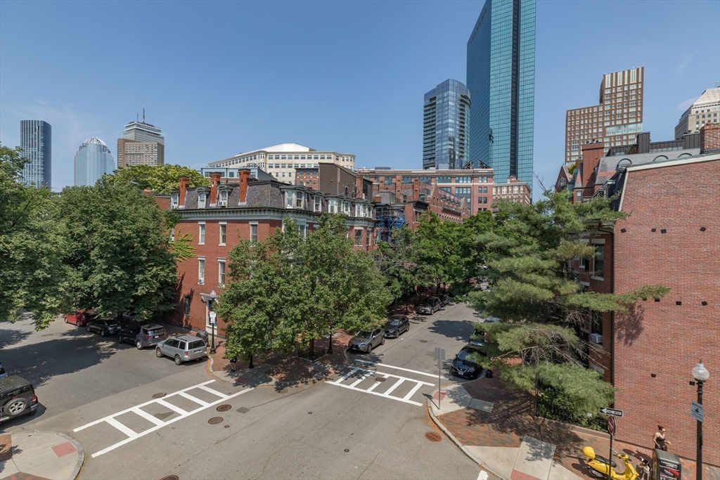 98 Chandler St # 3