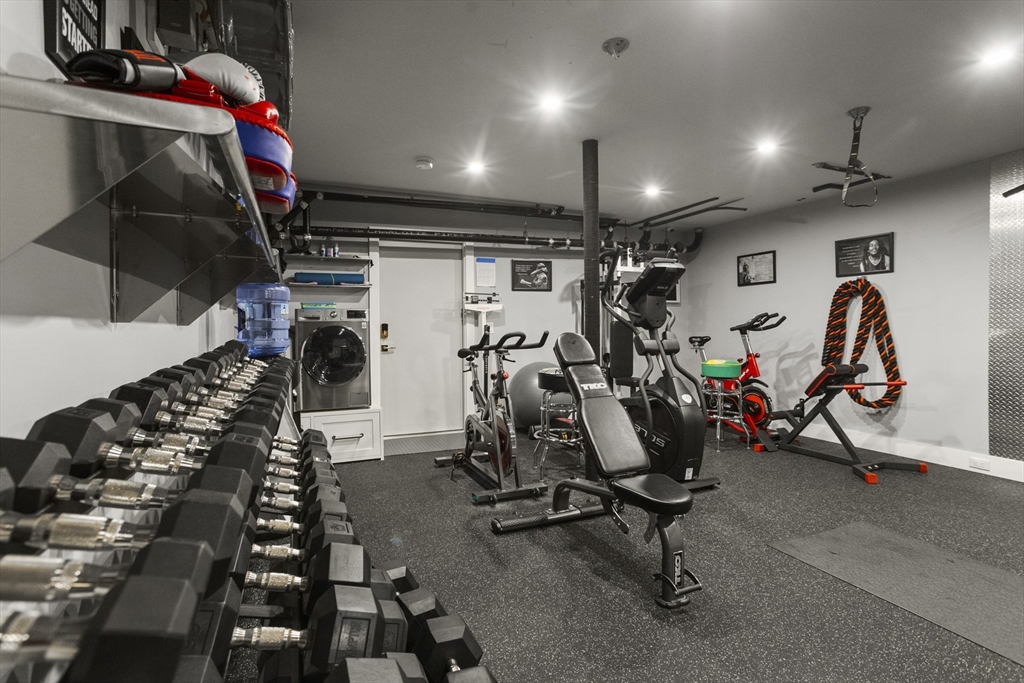 41 Old South Rd # 5E