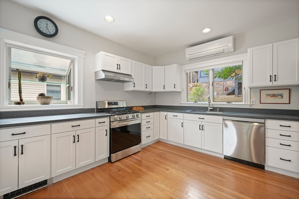 62 Atherton Rd # 2