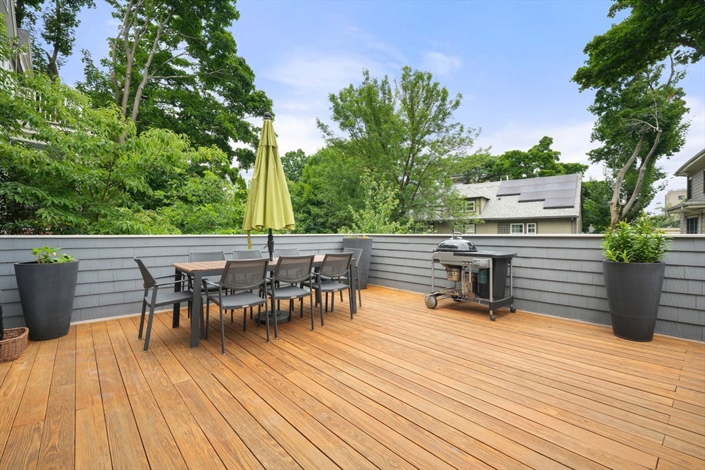 62 Atherton Rd # 2