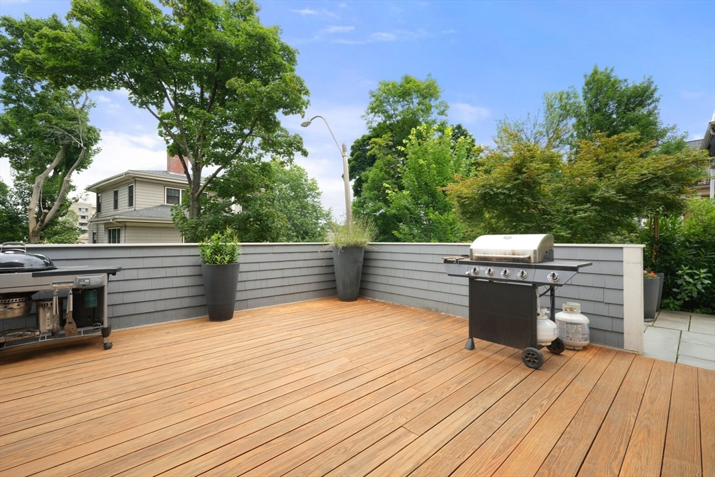 62 Atherton Rd # 2