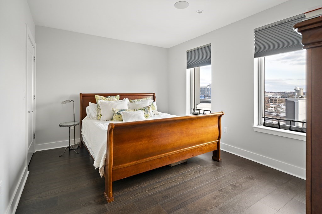 14 West Broadway # 803