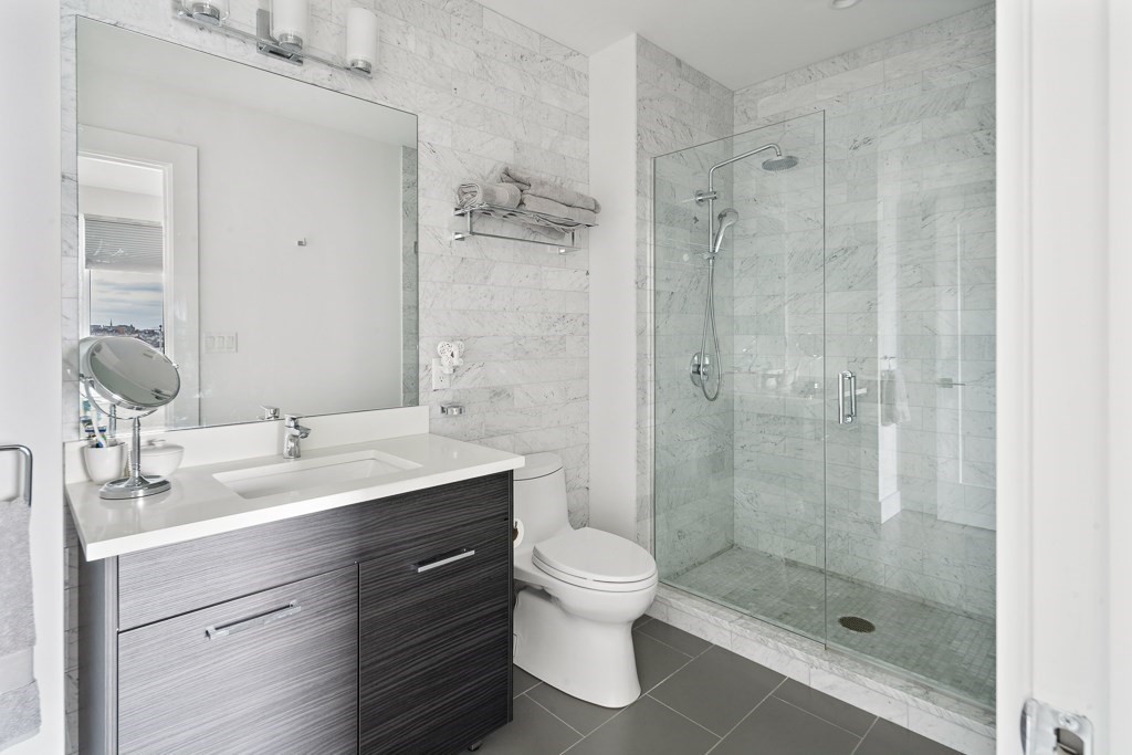 14 West Broadway # 803