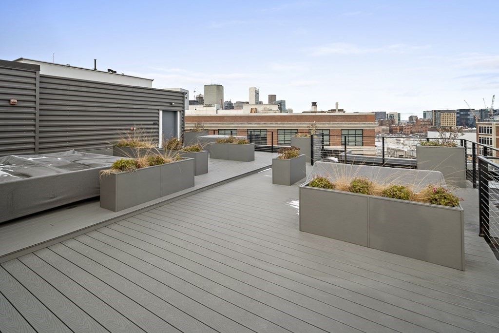 14 West Broadway # 803