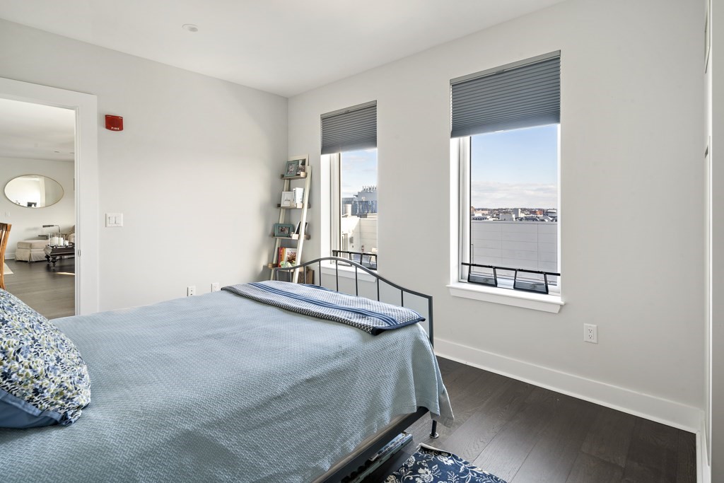 14 West Broadway # 803