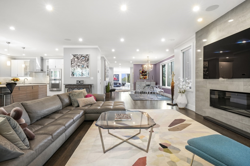1201 Commonwealth Ave