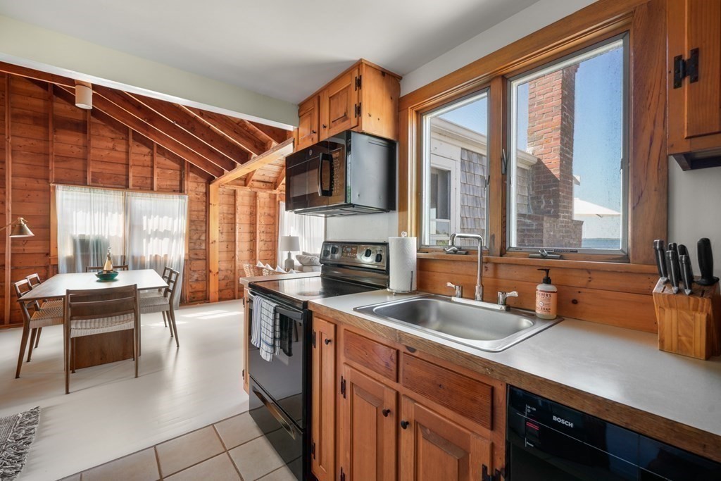 37 Quaise Rd