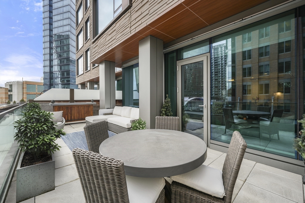 135 Seaport Blvd # 536