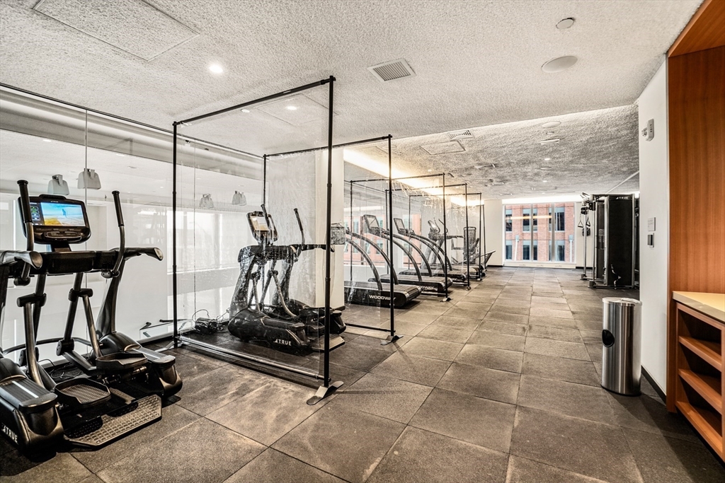 135 Seaport Blvd # 536