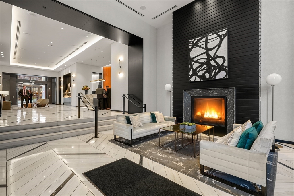 135 Seaport Blvd # 536