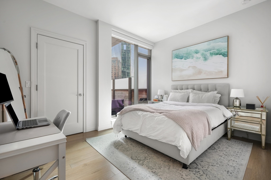 135 Seaport Blvd # 536