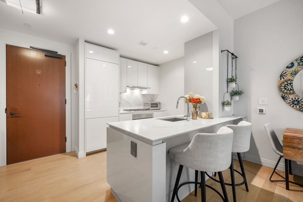 135 Seaport Blvd # 536