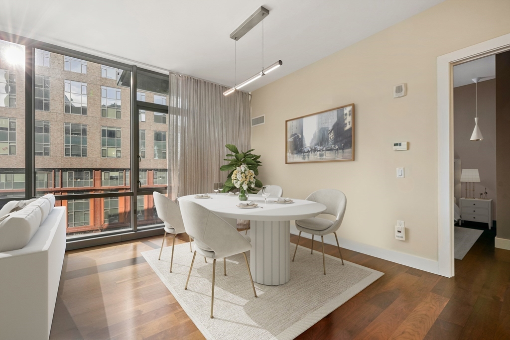 32 Traveler St # 403