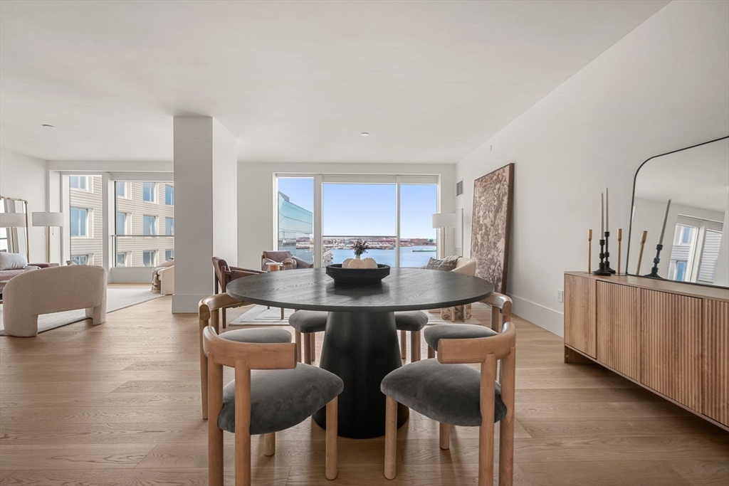 150 Seaport Boulevard Unit: 15CD