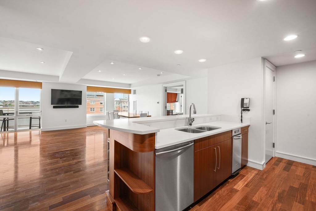 2 Battery Wharf # 2504