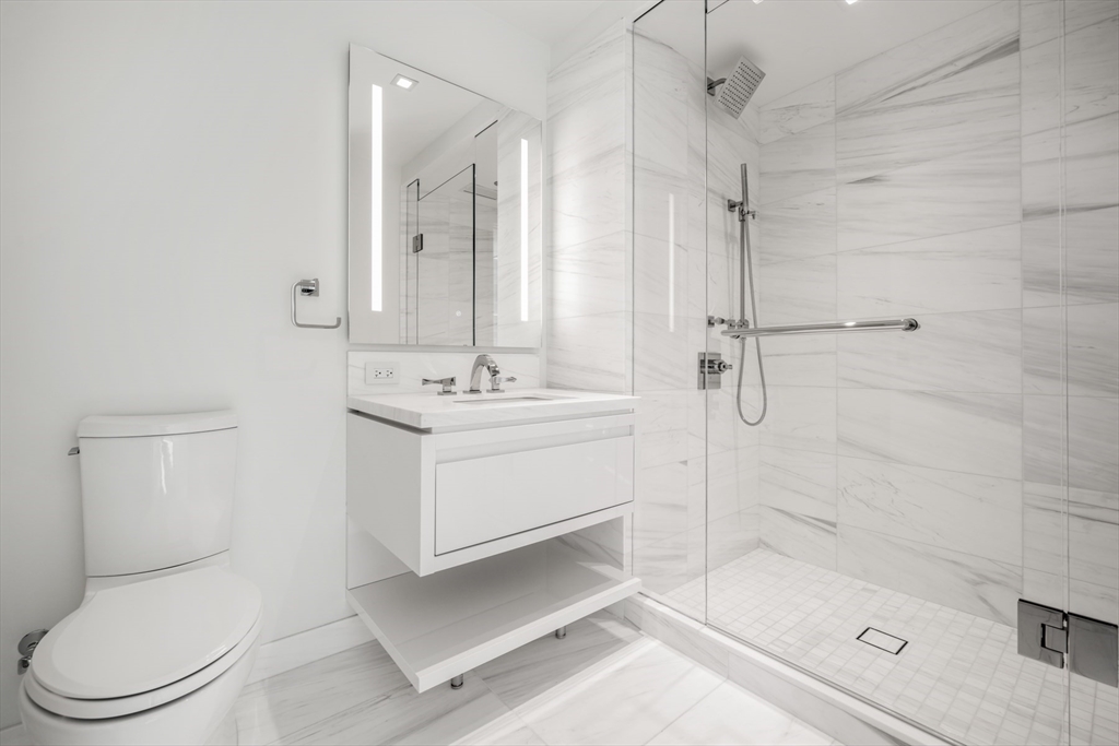 150 Seaport Blvd # 10B