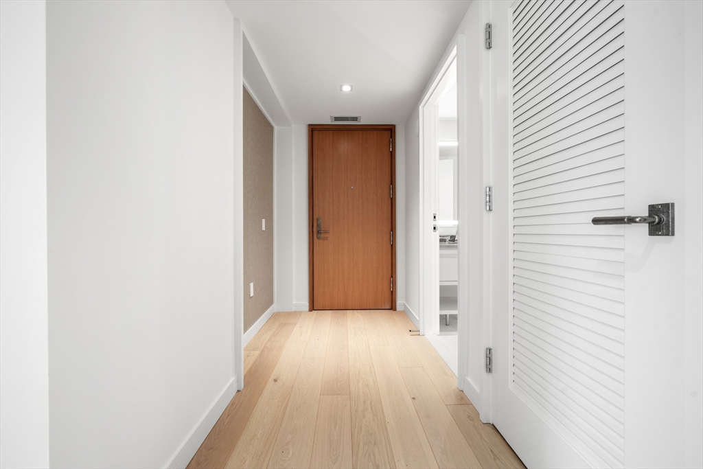 150 Seaport Blvd # 10B