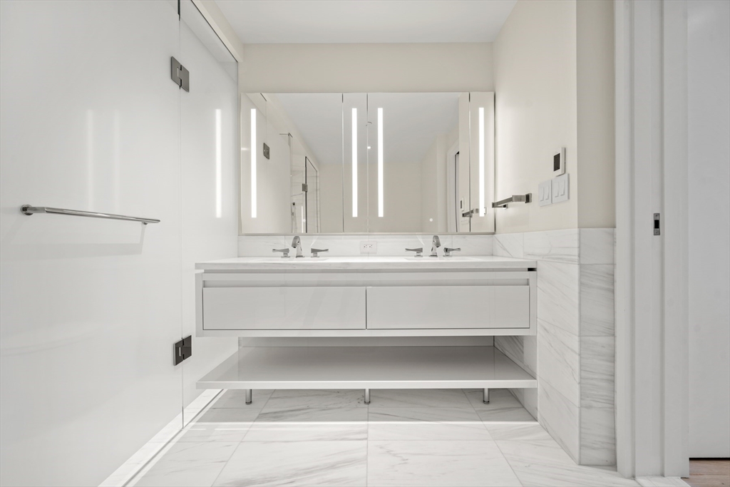 150 Seaport Blvd # 10B