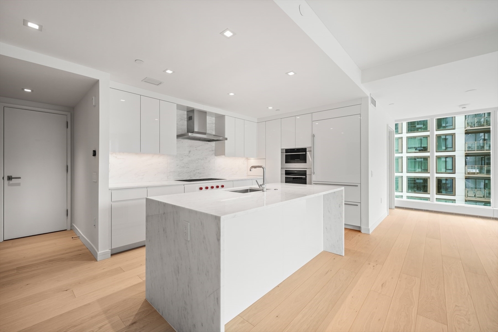 150 Seaport Blvd # 10B